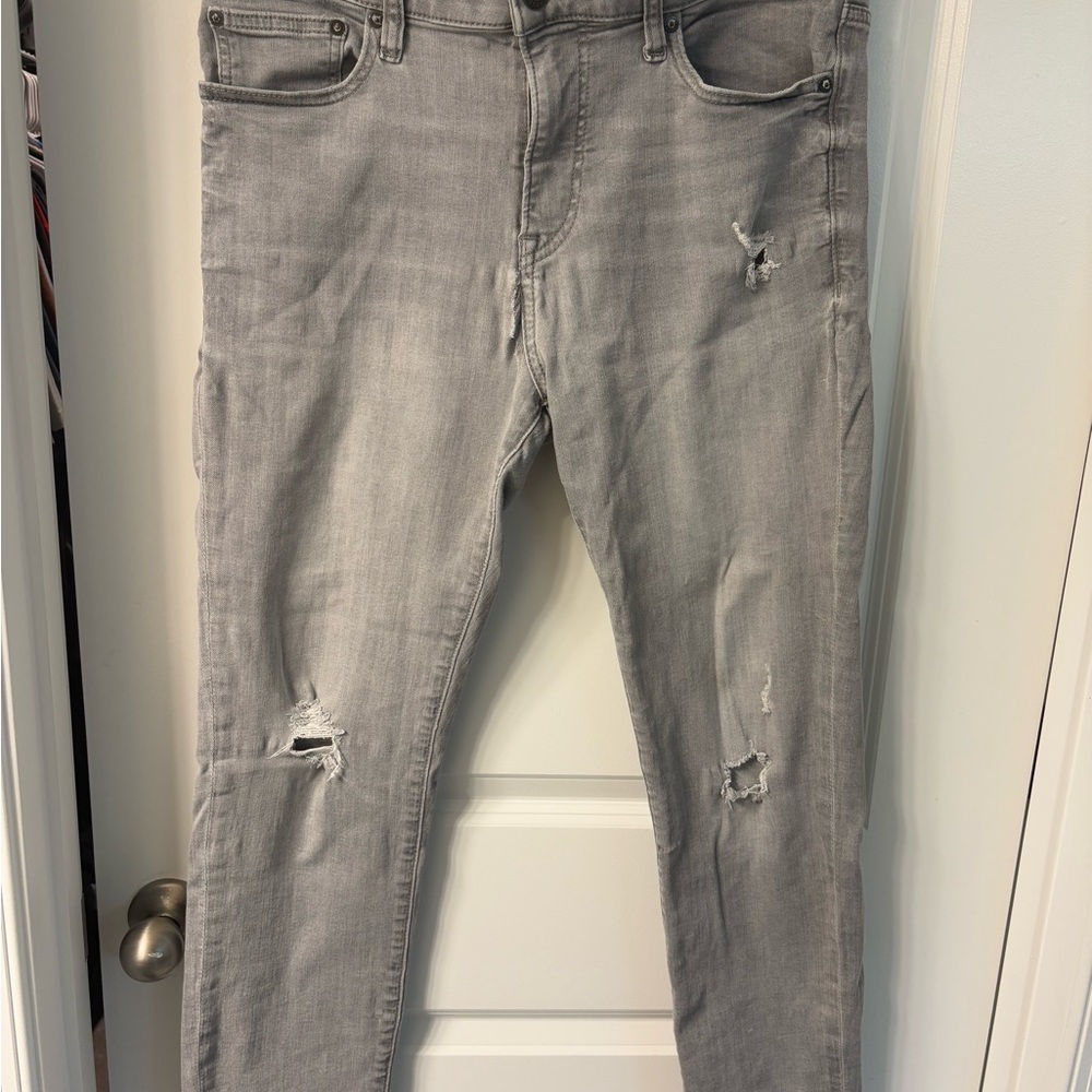 Express Gray Skinny Distressed Jeans